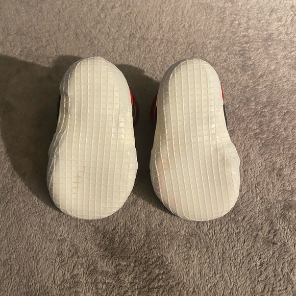 Jordan 1 - Picture 4 of 4